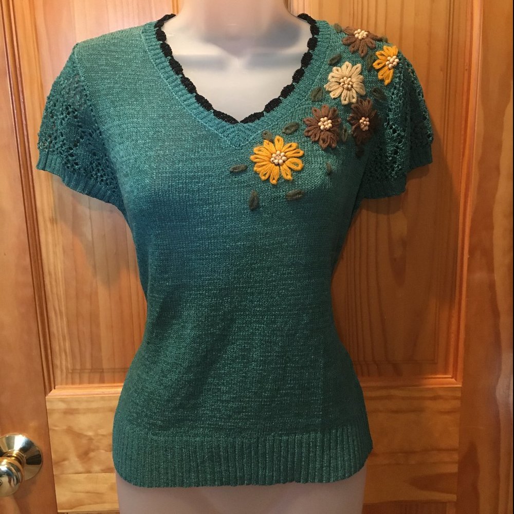Vintage Knit Top - Picture 1 of 4